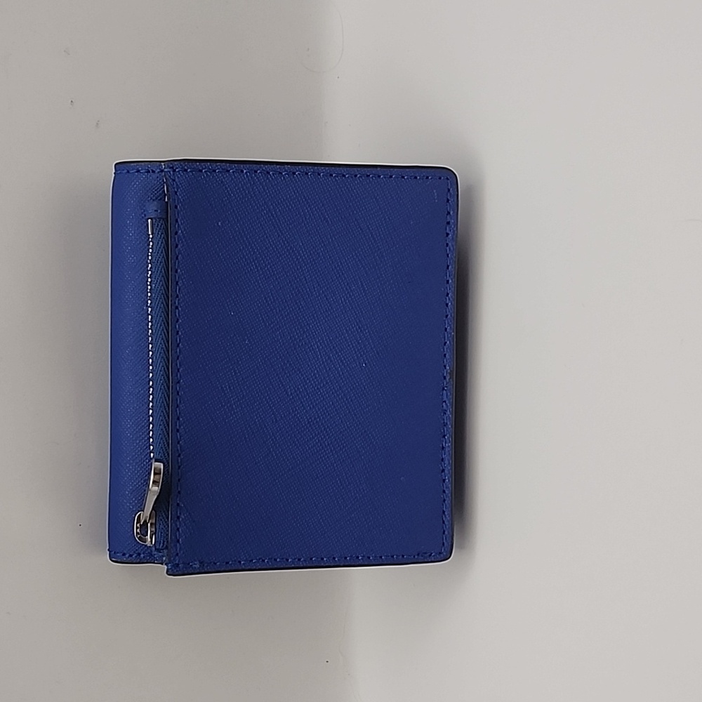 Michael Kors Bifold w/ Coin Zip Pocket Blue Silver Hardware - Picture 3 of 17